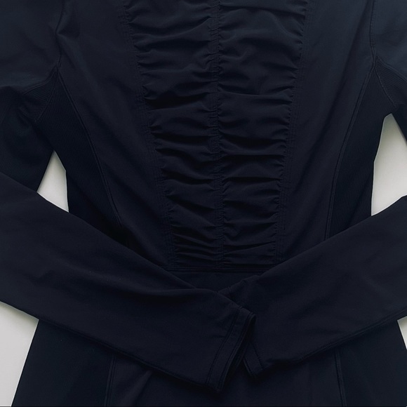 Lululemon Round Trip Jacket - Picture 4 of 7